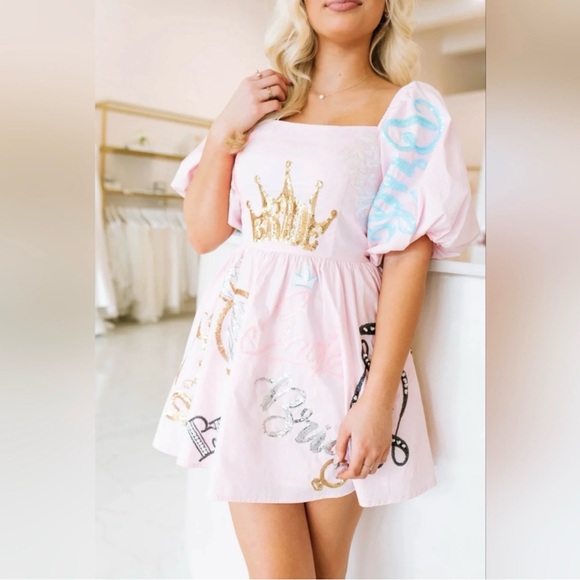 Queen of Sparkles Bride Dress - Picture 3 of 3